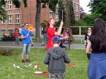 Workshop žonglérské skupiny Oops byl v obležení dětmi i dospělými 
