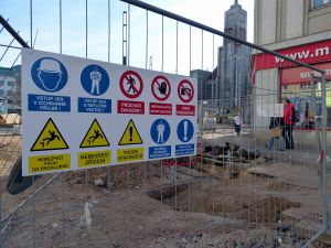 stavební práce omezily provoz náměstí téměř na 18 měsíců