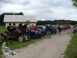 Do Podorlického skanzenu v Krňovicích se v sobotu sjedou auto i moto veteráni.