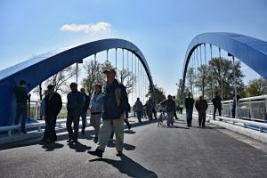 Most u Svinar už je v provozu.