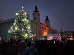 Vánoční trhy na Velkém náměstí v Hradci Králové.